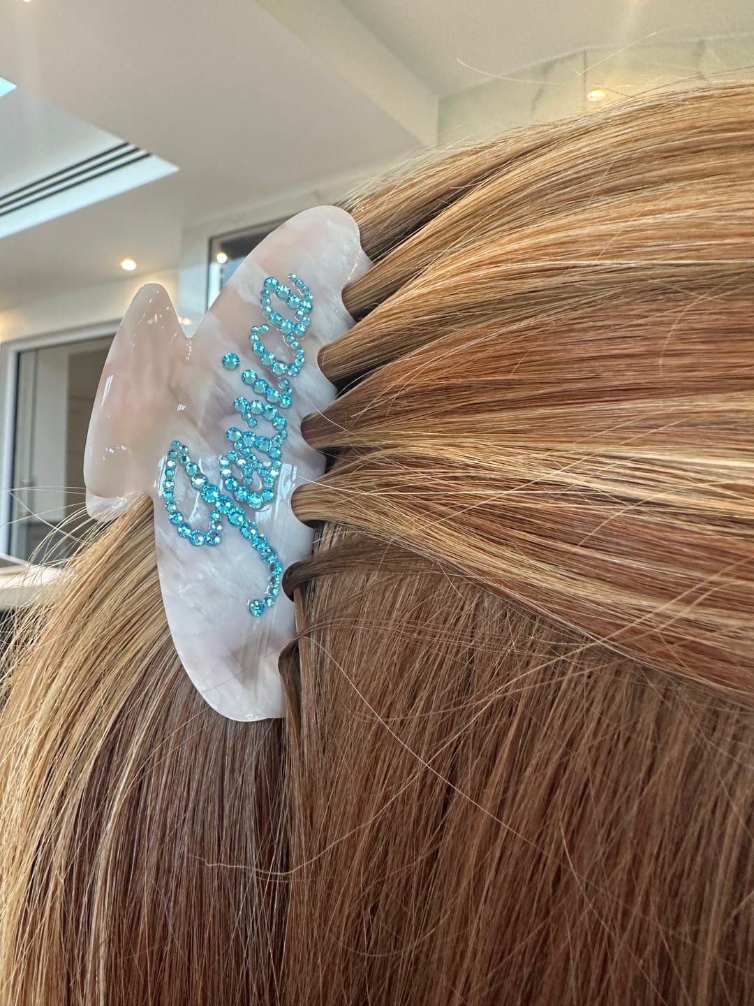Customer photo review of custom hair claw clip