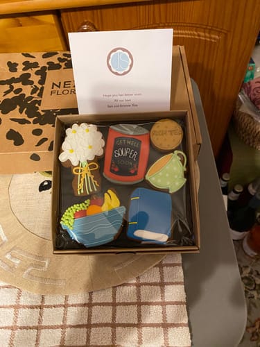 Customer photo review of Get Well Soup-er Soon Biscuit Box