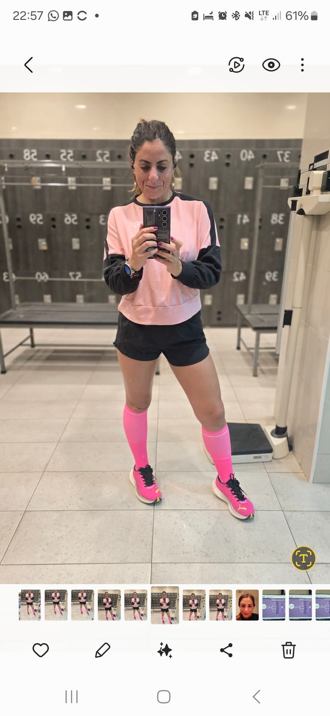Customer photo review of Calcetin de Compresion EVOLUTION Pink