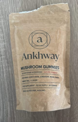 Customer photo review of Mushroom Gummies