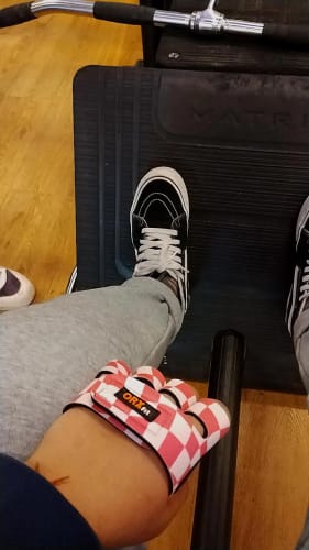 Customer photo review of Guantes Pesas GRAB Mujer