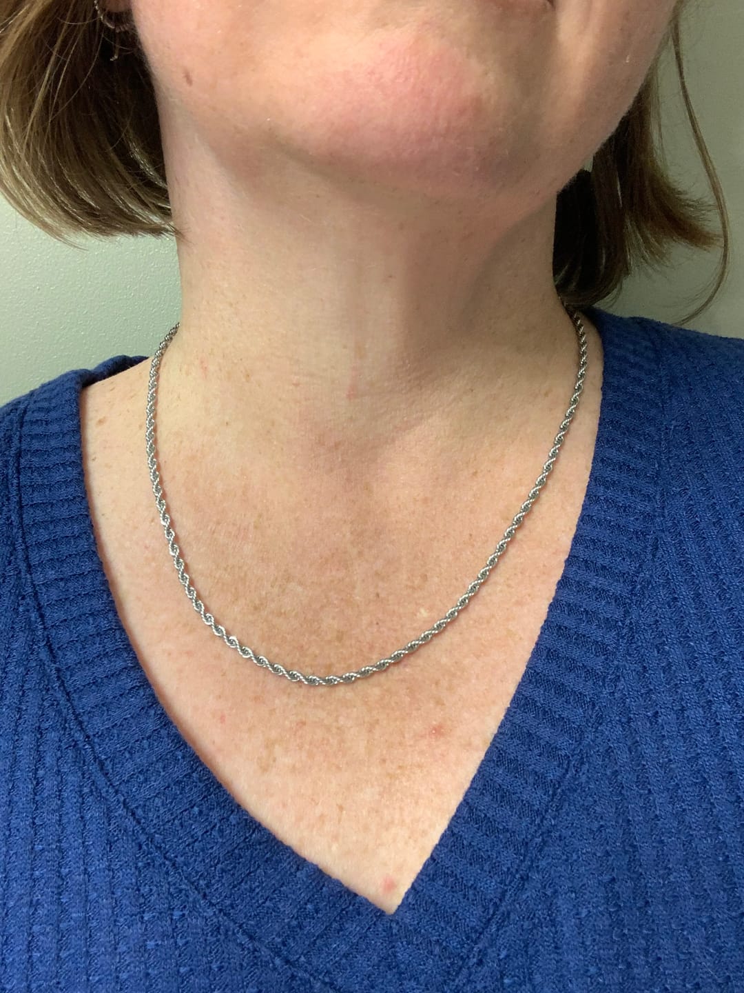 Customer photo review of Thin Rope Chain