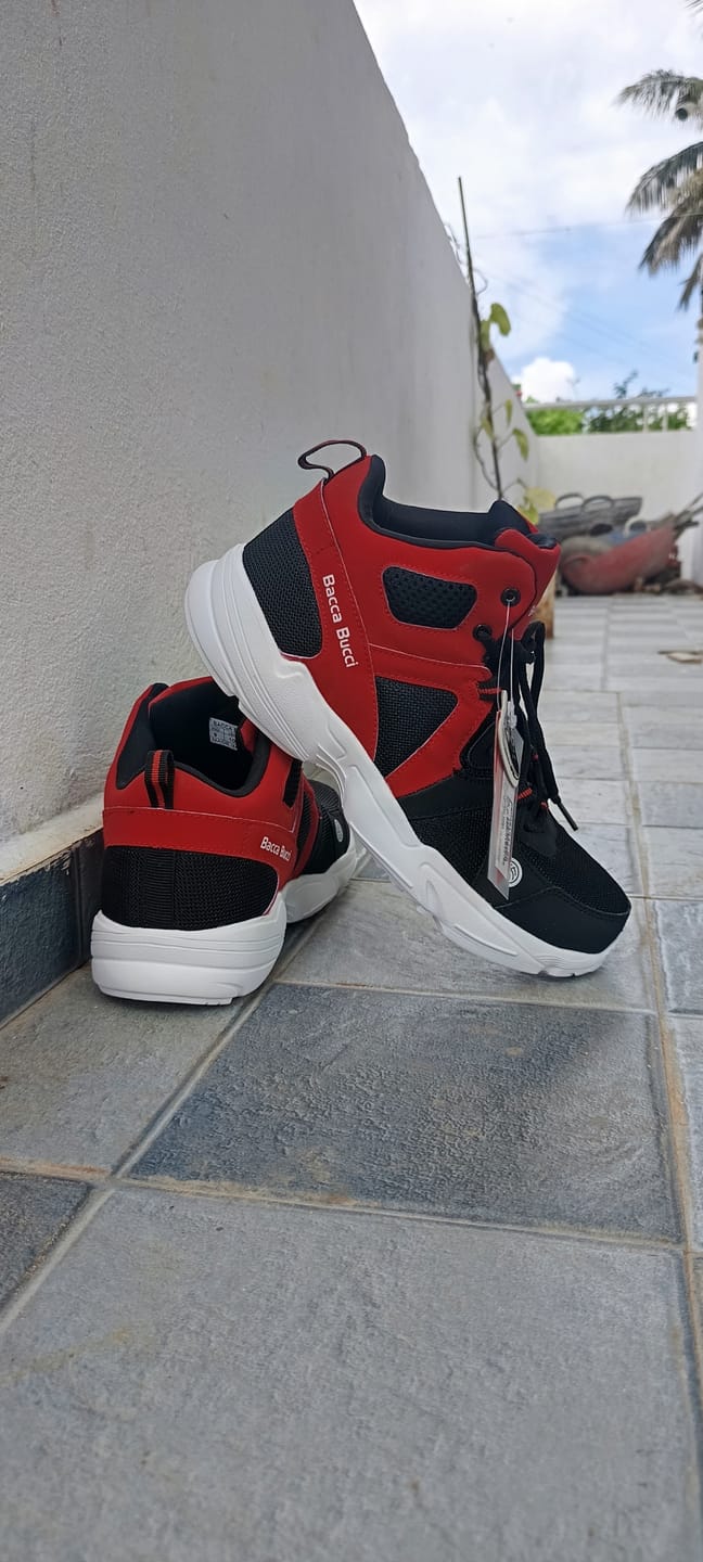 Customer photo review of Bacca Bucci Caper