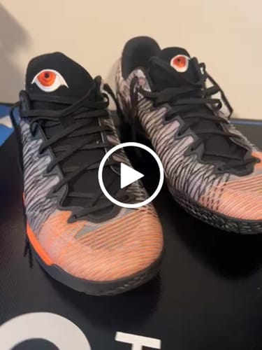 Customer video review of Player1 Plus Cream leopard