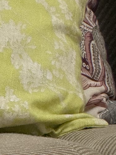 Customer photo review of Pashtush Mens Fine Wool Jacquard Muffler, Sahara