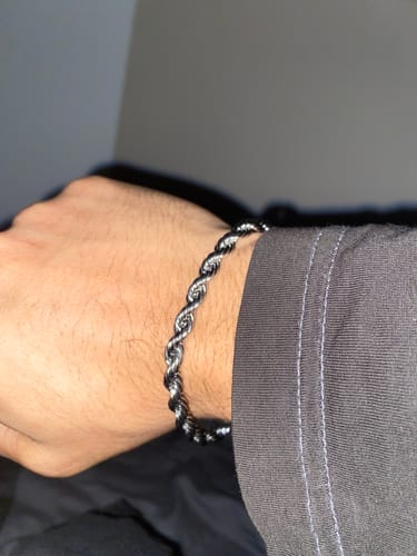 Customer photo review of CLEAN ROPE CHAIN. - 3MM WHITE GOLD