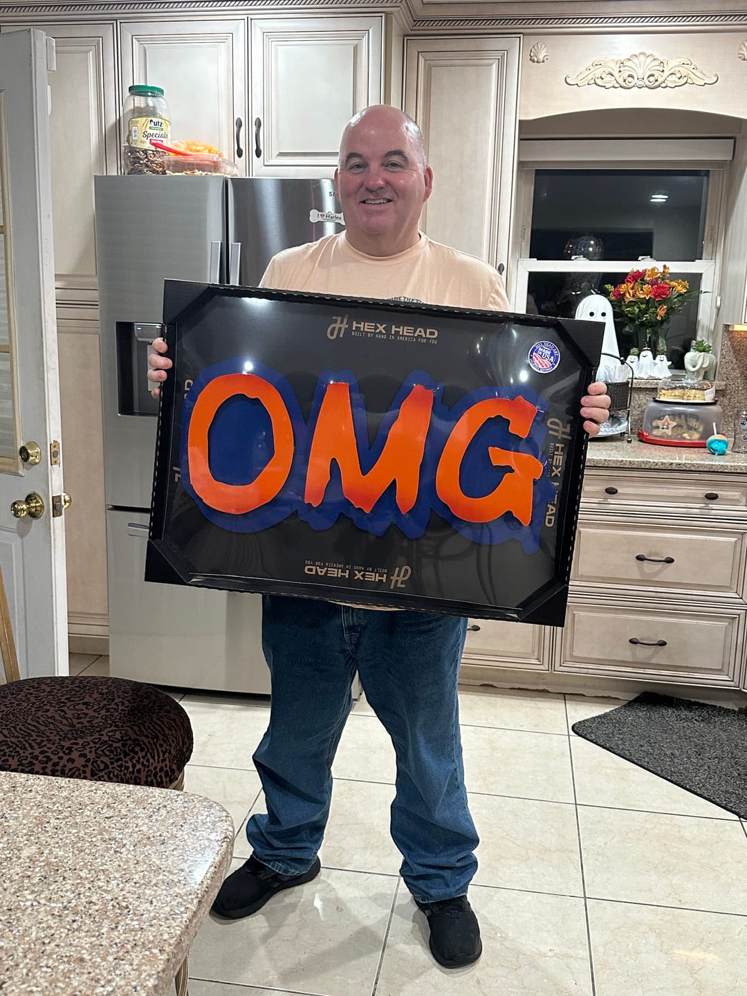 Customer photo review of New York Mets "OMG" Hex Head Exclusive 3D Vintage Metal Wall Art