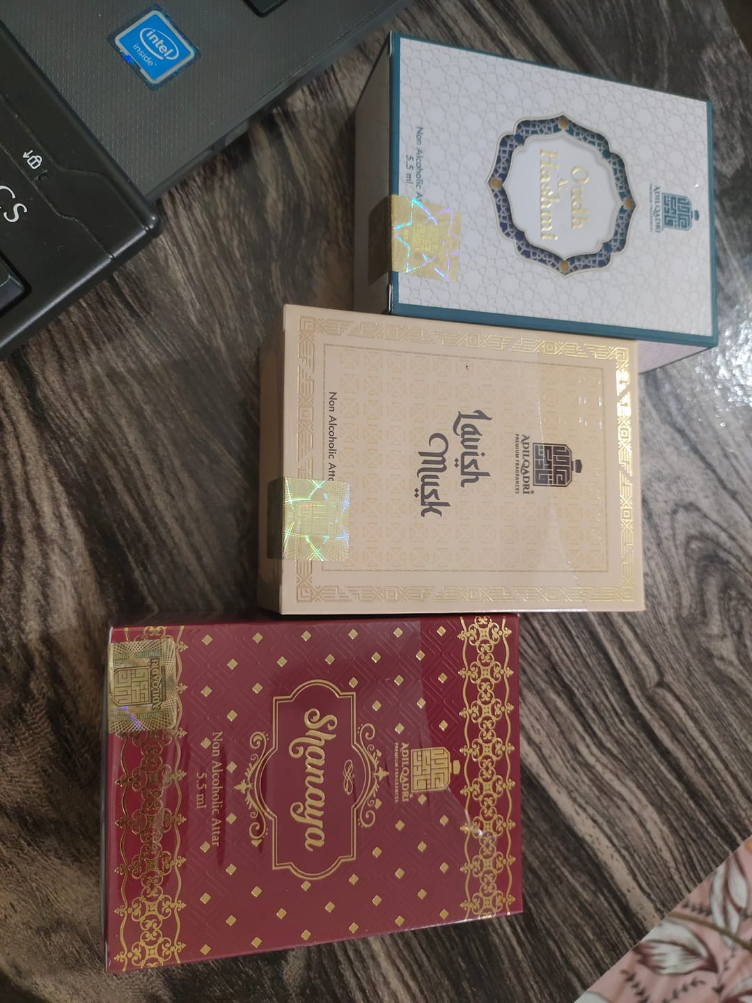 Customer photo review of 3 Pcs Attar Set Shanaya, Lavish Musk And Oudh Al Hashmi 5.5 Ml Each