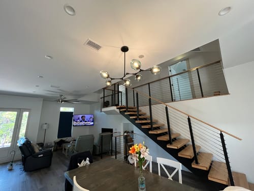 Customer photo review of The Retro Loft - Black