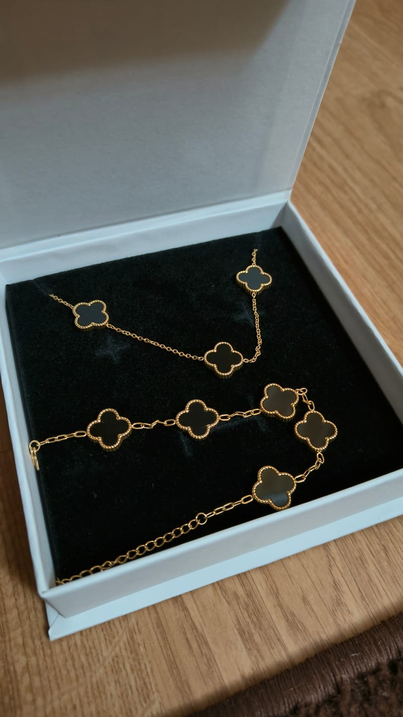 Customer photo review of Set Bratara + Colier Auriu Flower