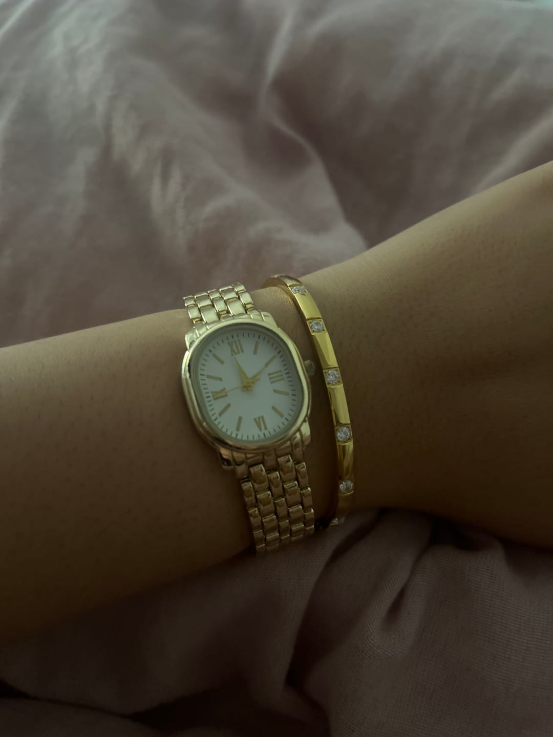 Customer photo review of Lola Armreif | 18K vergoldet