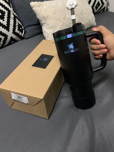 Customer photo review of Stanley Quencher H2.0 Flowstate™ Tumbler Black Chroma | 1.1 L