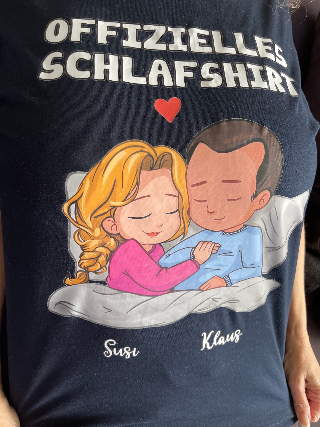 Customer photo review of Offizielles Schlafshirt - Personalisiertes T-Shirt für Paare
