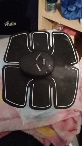 Customer photo review of Elettrostimolatore muscolare e addominale
