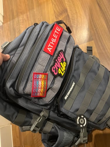 Customer photo review of Mochila Táctica V1 All In 45L Gris