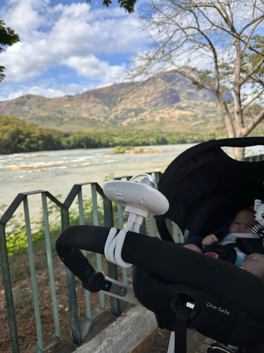 Customer photo review of Chill Bear Portable Pram Fan