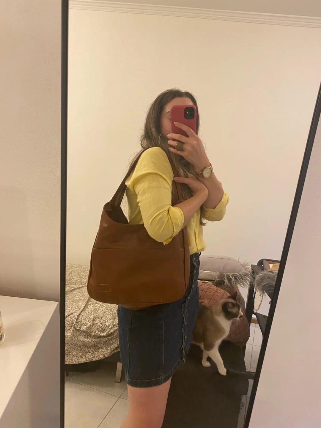 Customer photo review of MEYA - Grand Sac à Main Tendance en Cuir Marron