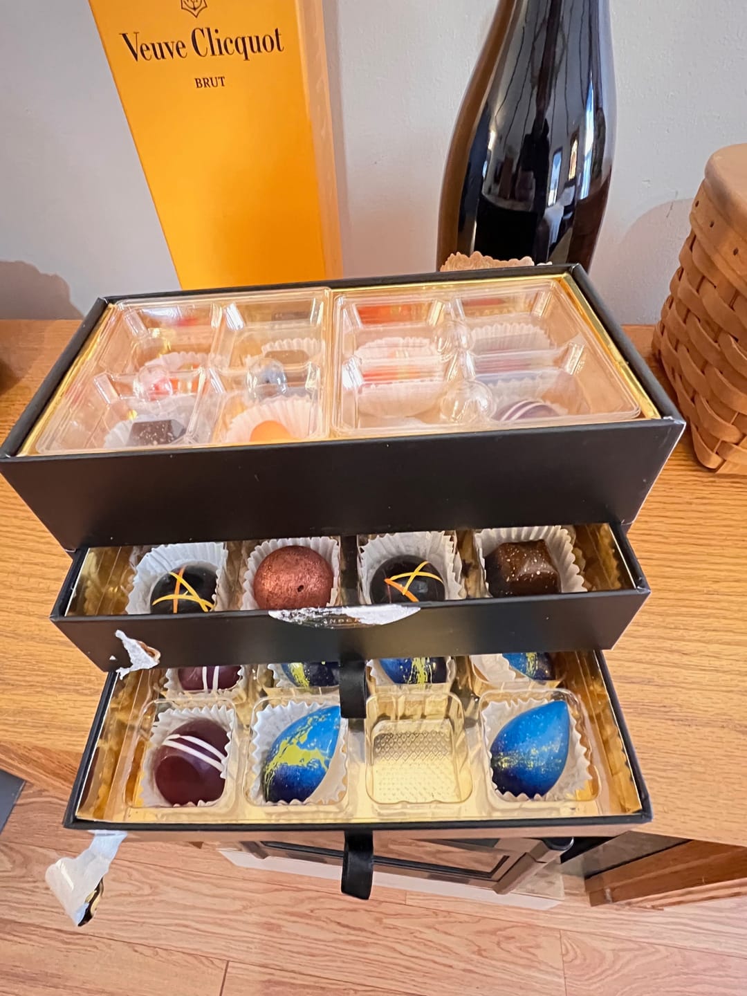 Customer photo review of 24 Piece - Build Your Own Box