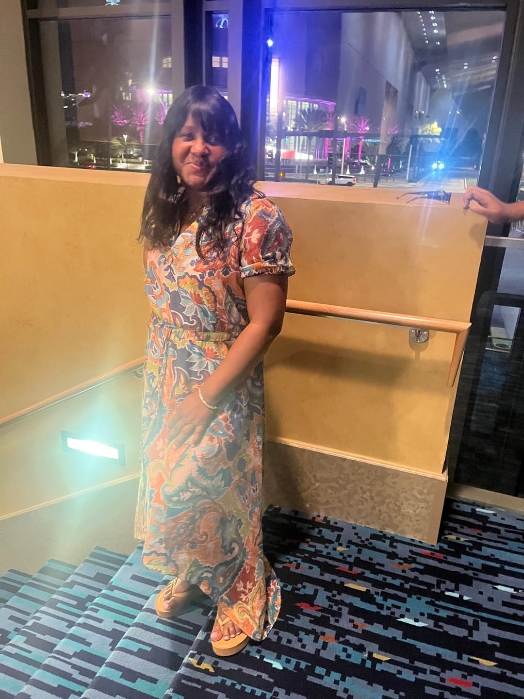 Customer photo review of Shake-N-Go Naked Brazilian Natural Unprocessed Human Hair Wig S-WAVE (M)