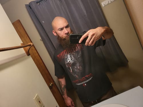 Customer photo review of Revenant Jason Oversized faded T-Shirt