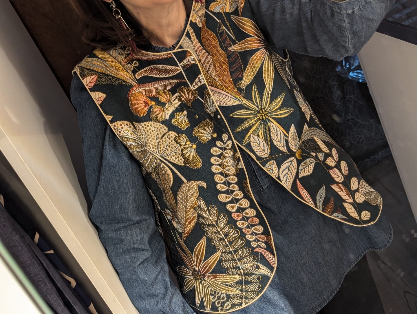 Customer photo review of Veston Gaston en jacquard passiflore/bleu nuit