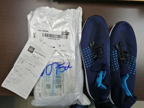 Customer photo review of Ortho Stretch Cushion Shoes - White Blue