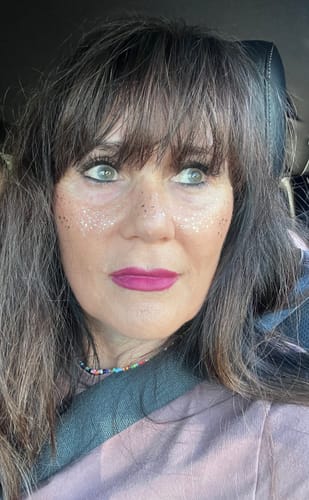 Customer photo review of Gold Glitter Freckles Makeup Patches