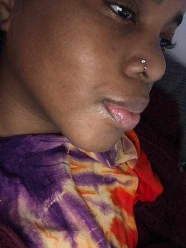 Customer photo review of Louise - petite pierre