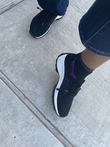 Customer photo review of Ortho Stretch Cushion Shoes - Black Purple