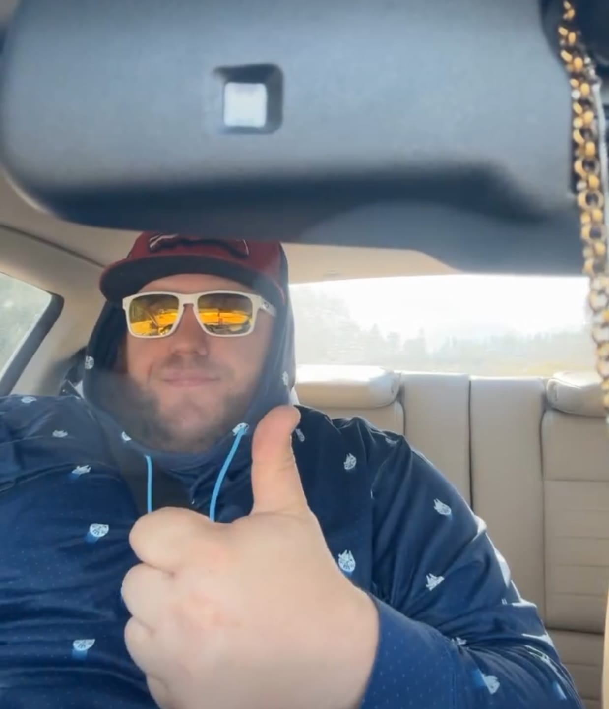 Customer photo review of Star Wars "12 Parsecs" – Performance Hoodie