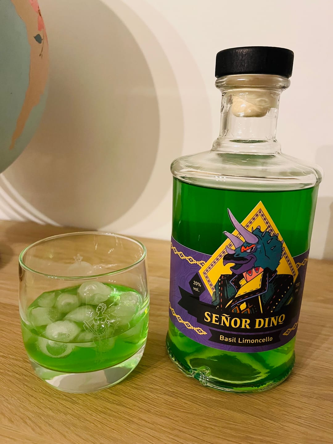 Customer photo review of Señor Dino – Basilikum Limoncello (700 ml)