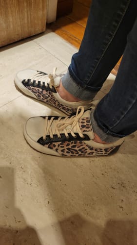 Customer photo review of Zapatilla A1. Animal Print