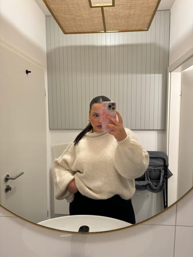 Customer photo review of Oversize Pullover "CasualCozy"