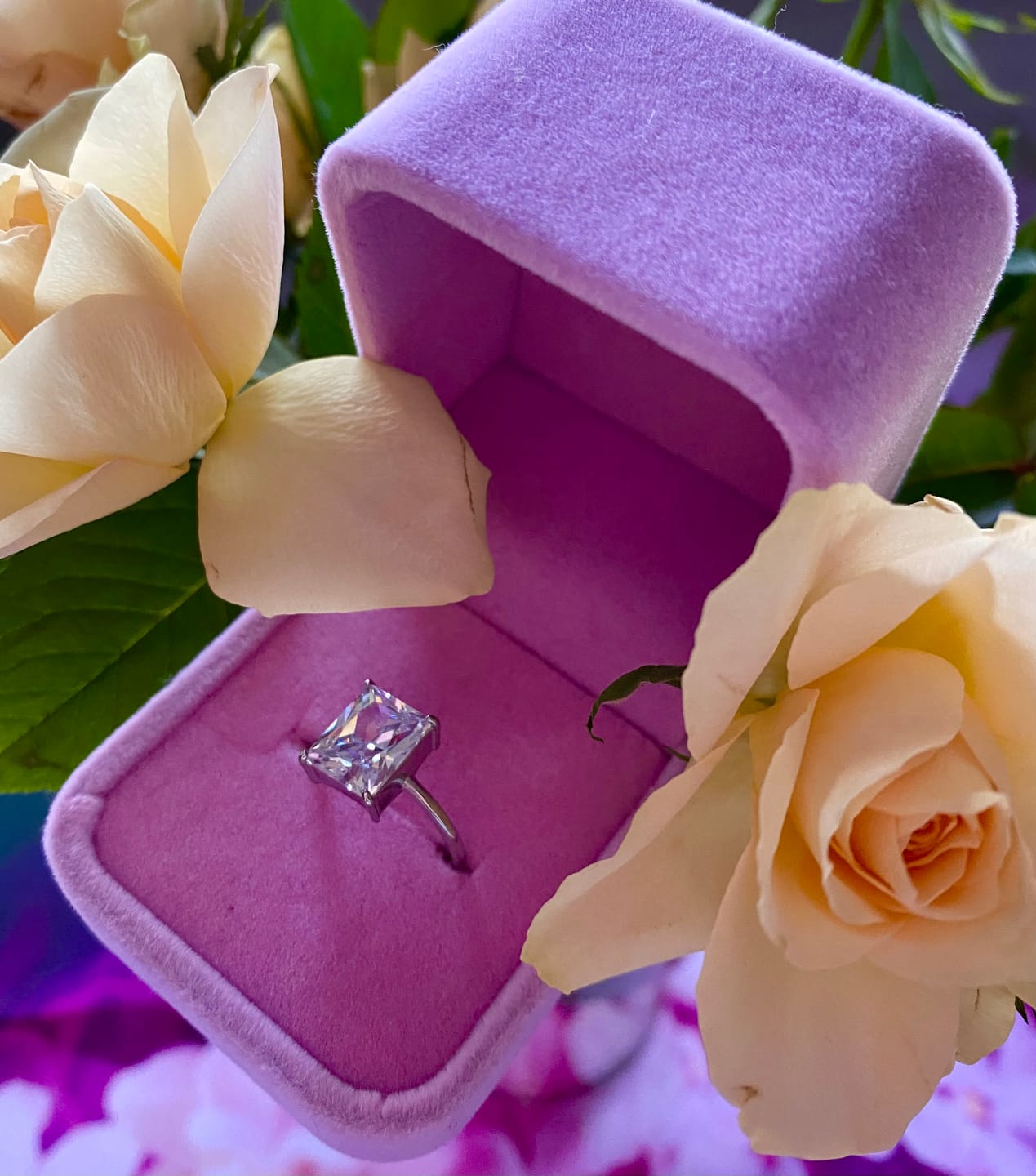 Customer photo review of Radiant Ring | 18K vergoldet