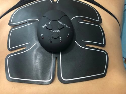 Customer photo review of Elettrostimolatore muscolare e addominale