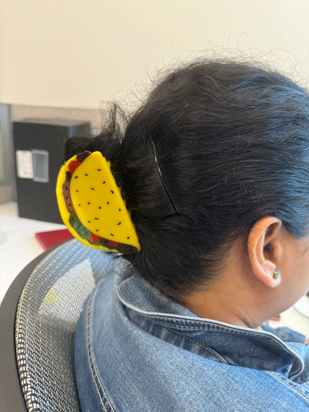Customer photo review of Mini Avocado Hair Claw Clip