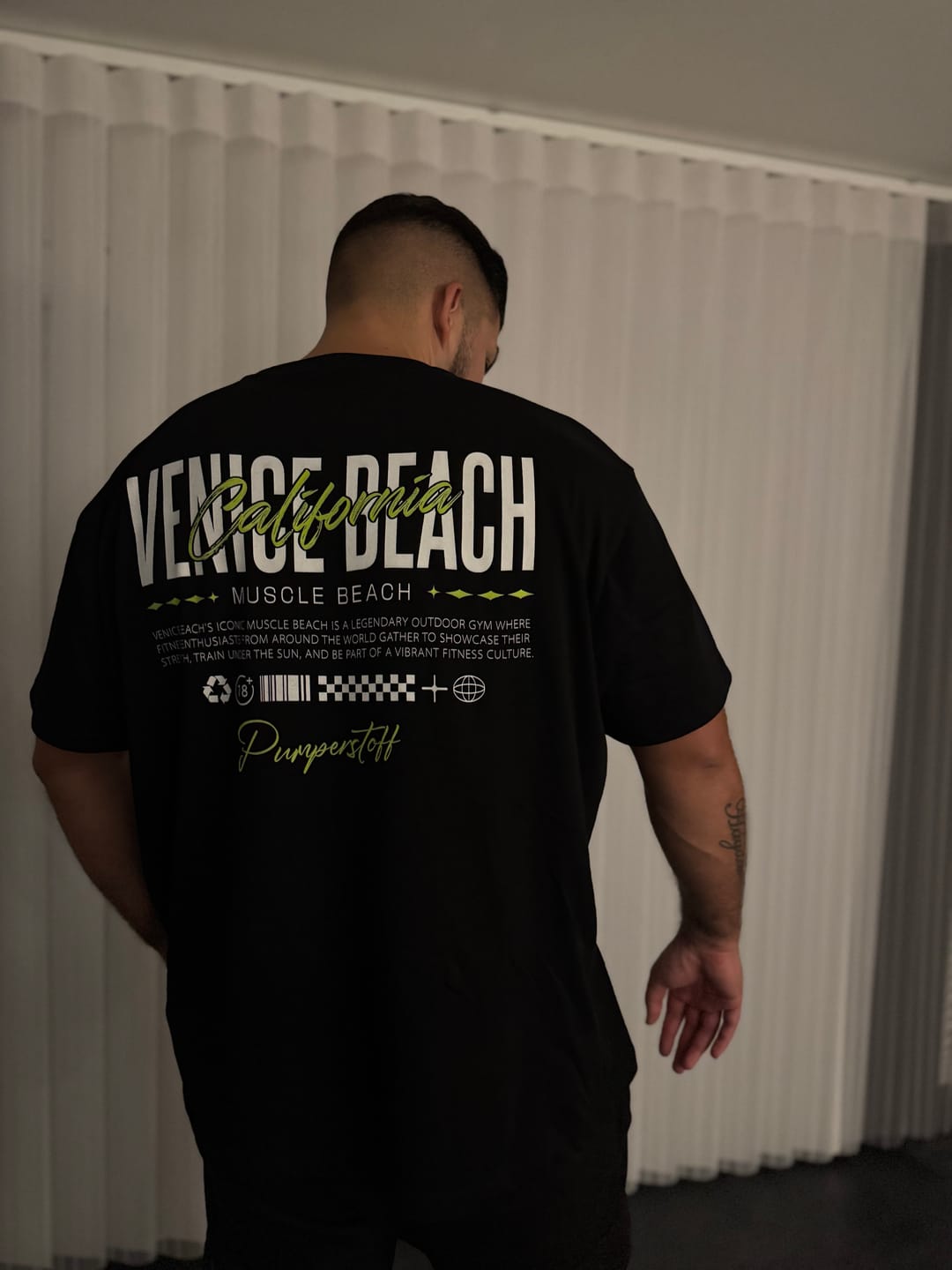 Customer photo review of PUMPER 4LIFE Oversized Shirt (Backprint)