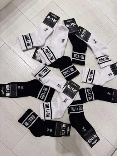 Customer photo review of Signature Stripe - Промо Пакет 6 броя Черни и Бели къси чорапи