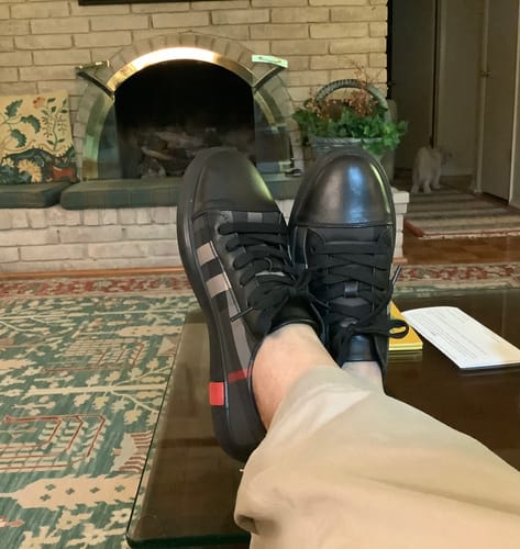 Customer photo review of Low top leather sneakers for men