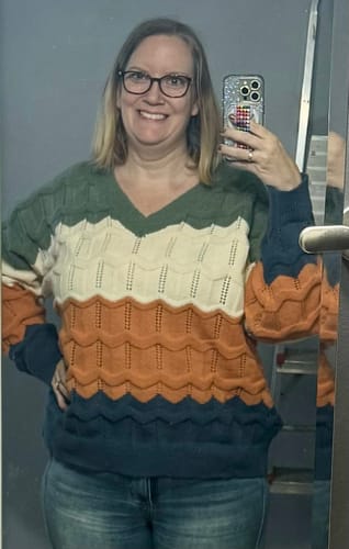 Customer photo review of Olive & Orange V-Neck Long Sleeve Sweater