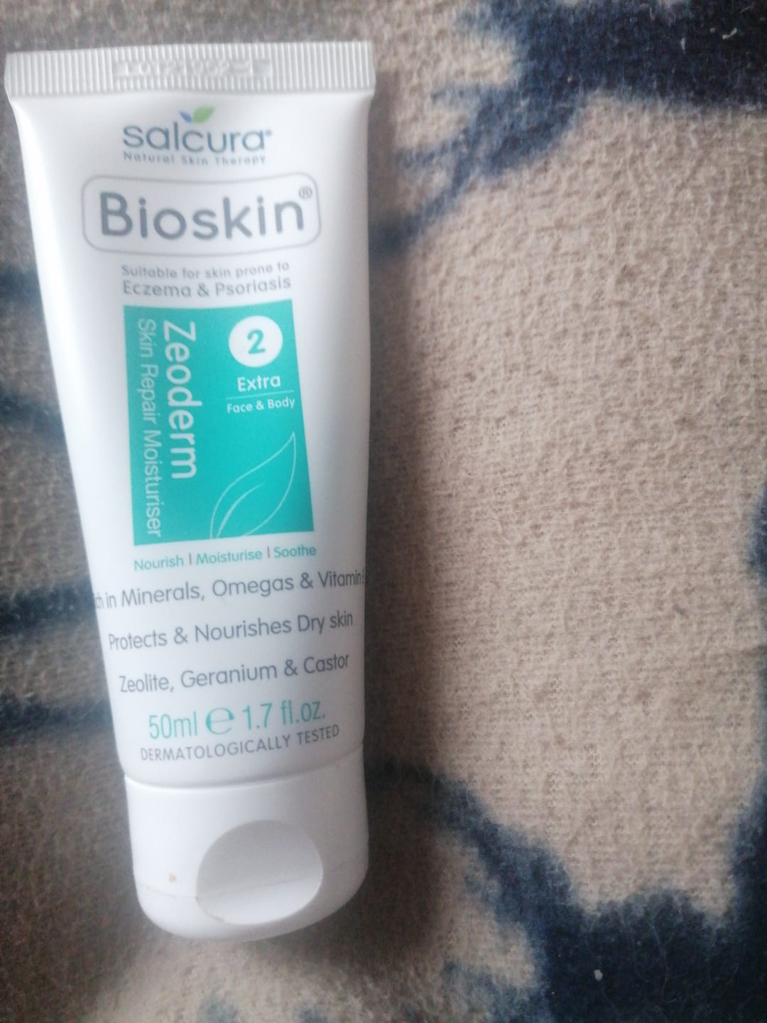 Customer photo review of Bioskin Zeoderm Skin Repair Moisturiser