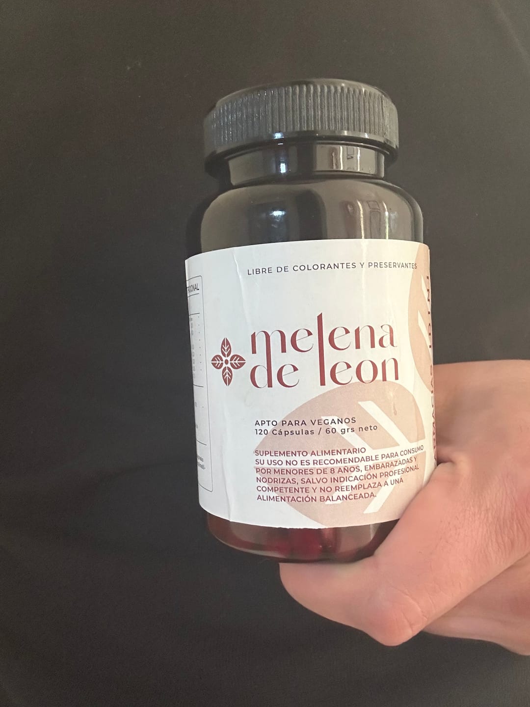 Customer photo review of MELENA DE LEON 120 CAPSULAS PARA 2 MESES (IDINI)