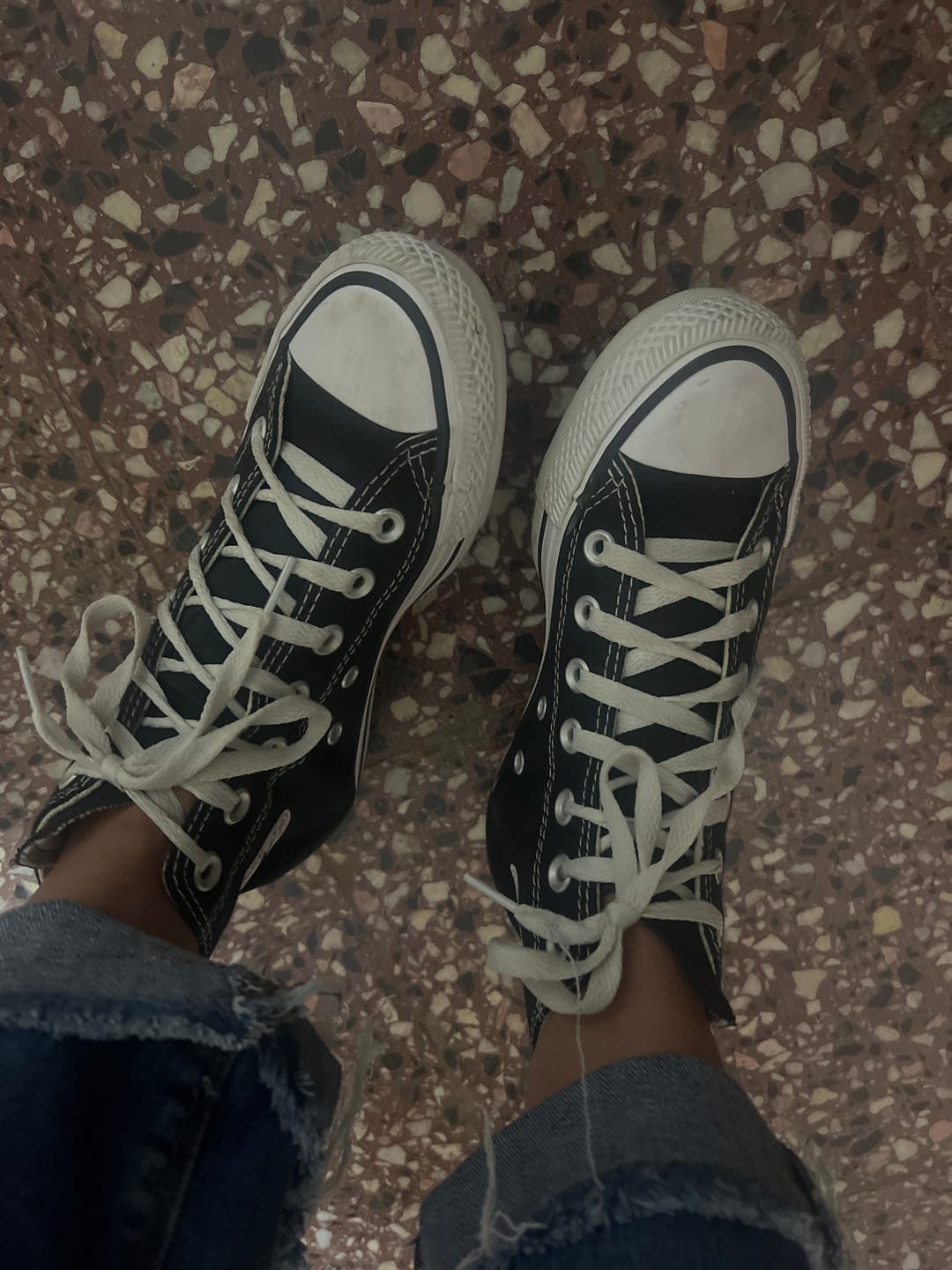 Customer photo review of Zapatillas Converse Chuck Taylor Hi Negro