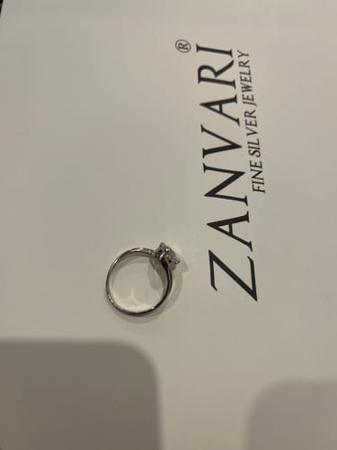 Customer photo review of TWISTED SPARKLE RING