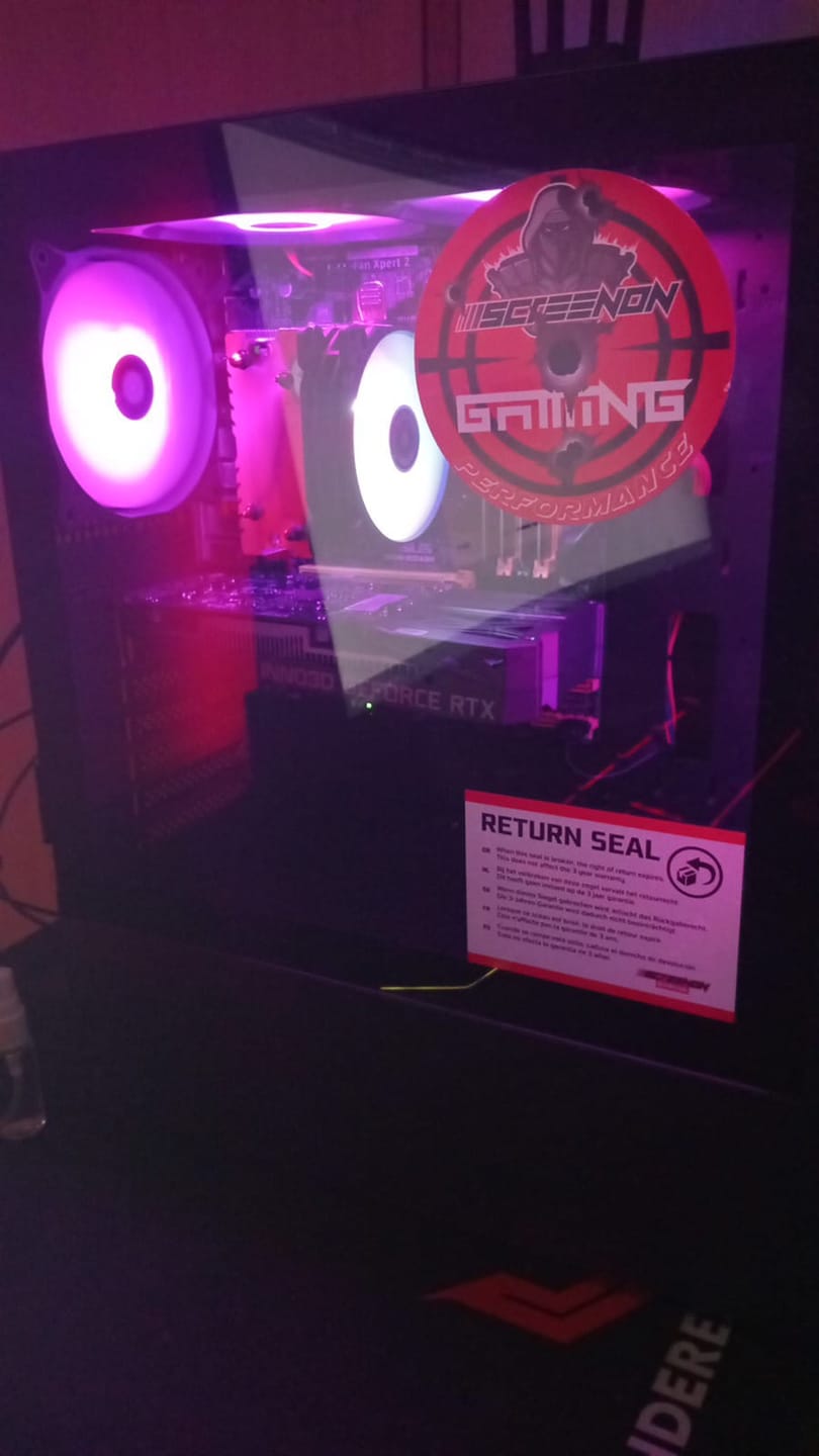 Customer photo review of ScreenON - Intel Core i7 - 1000GB SSD - 32GB RAM - RTX 3050 - GamePC.V920245 - Windows 11