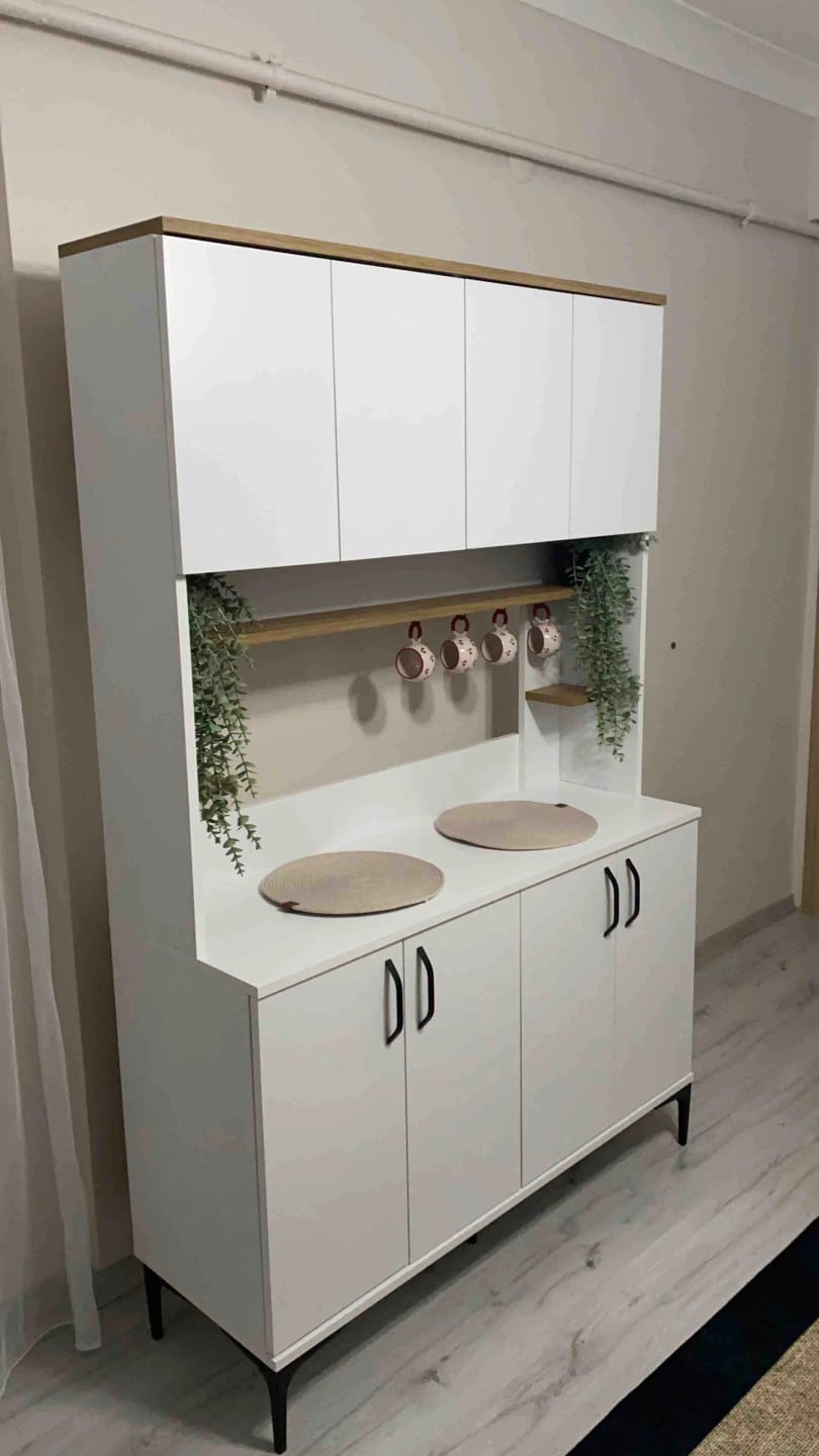 Customer photo review of Rani JE176 Çok Amaçlı Dolap 8 Kapaklı Raflı Kiler Mutfak Dolabı Beyaz - Sepet Ceviz