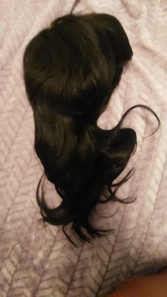 Customer photo review of Luvwin Pixie Cut Wigs Glueless Mullet Wigs With Bangs For Black Women