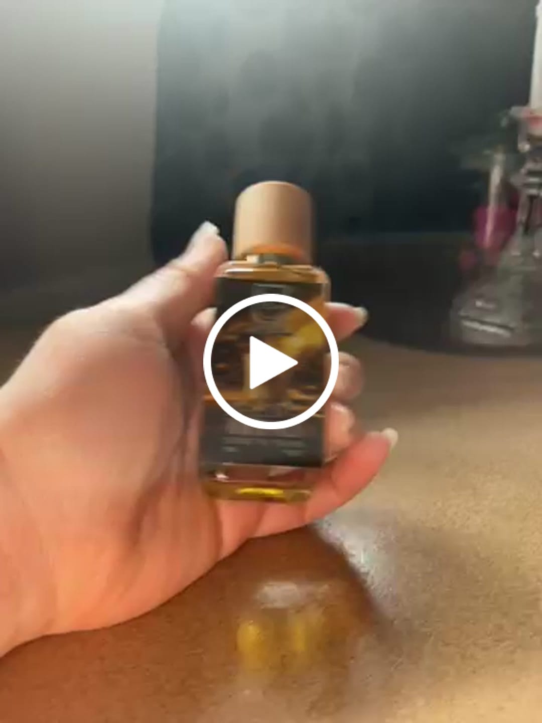 Customer video review of Puffletuft's White Milk