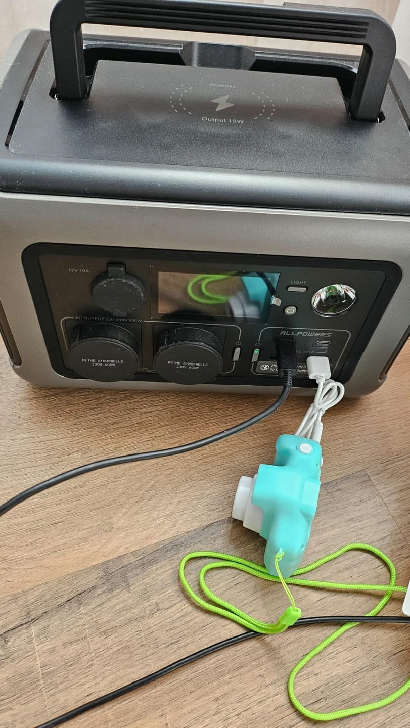 Customer photo review of ALLPOWERS R600 Estación de Energía Portátil 600W 299Wh Batería LiFeP04