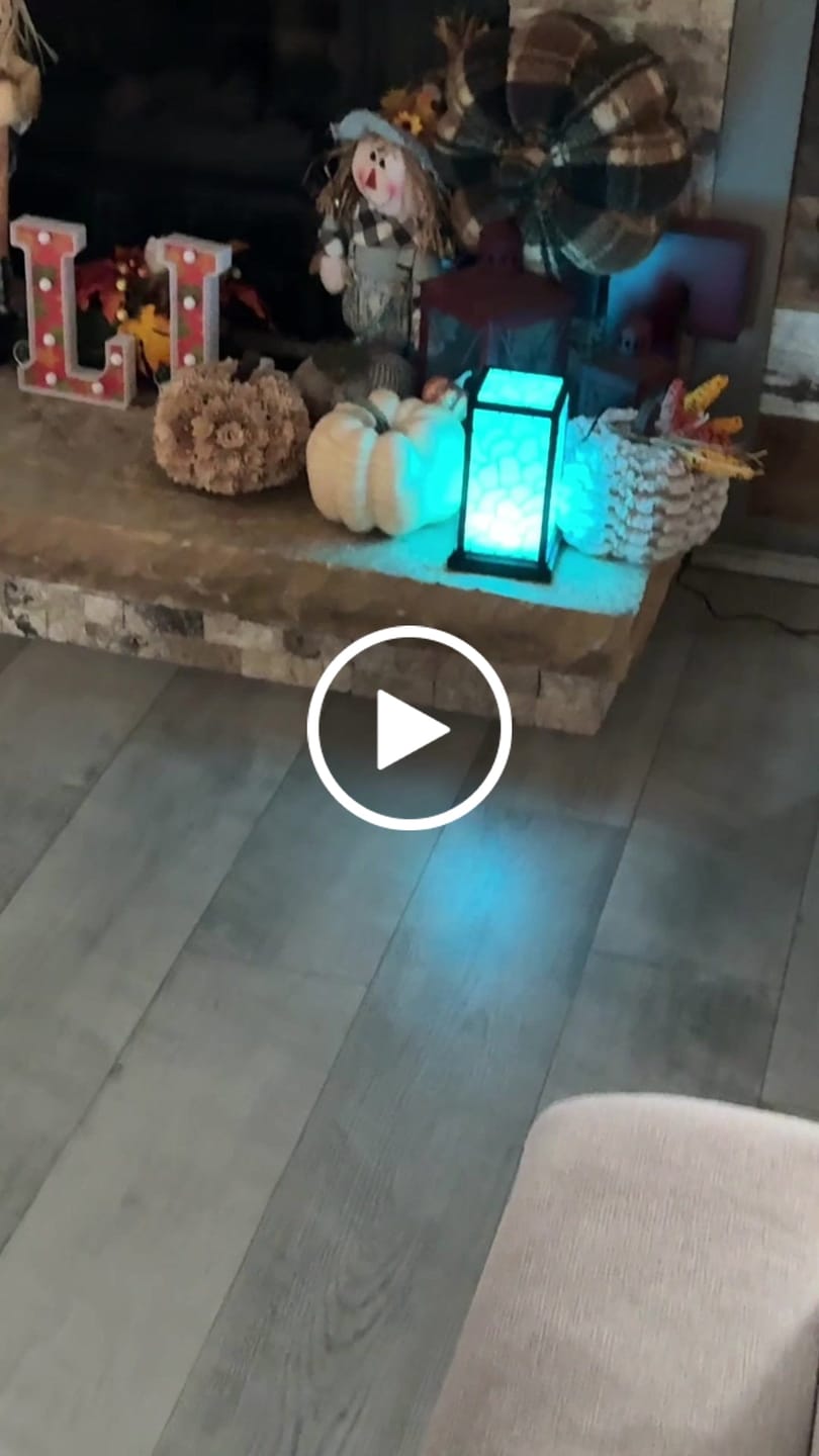 Customer video review of Classic Design Friendship Lamps USA